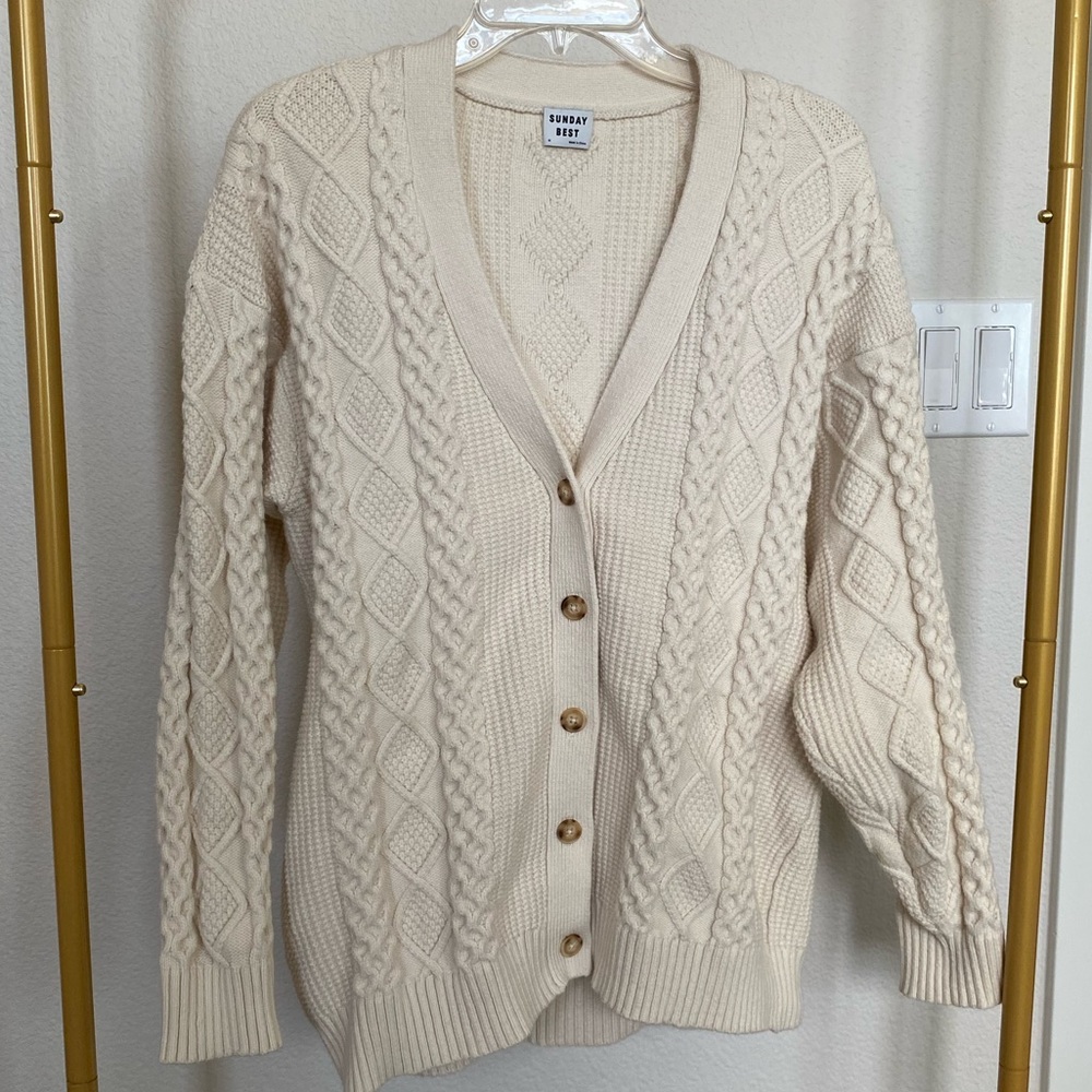 Aritzia Lamora Cable Knit Cardigan in cream / ivory